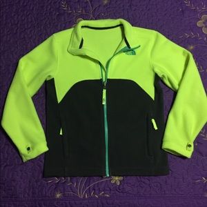 The North face sweater